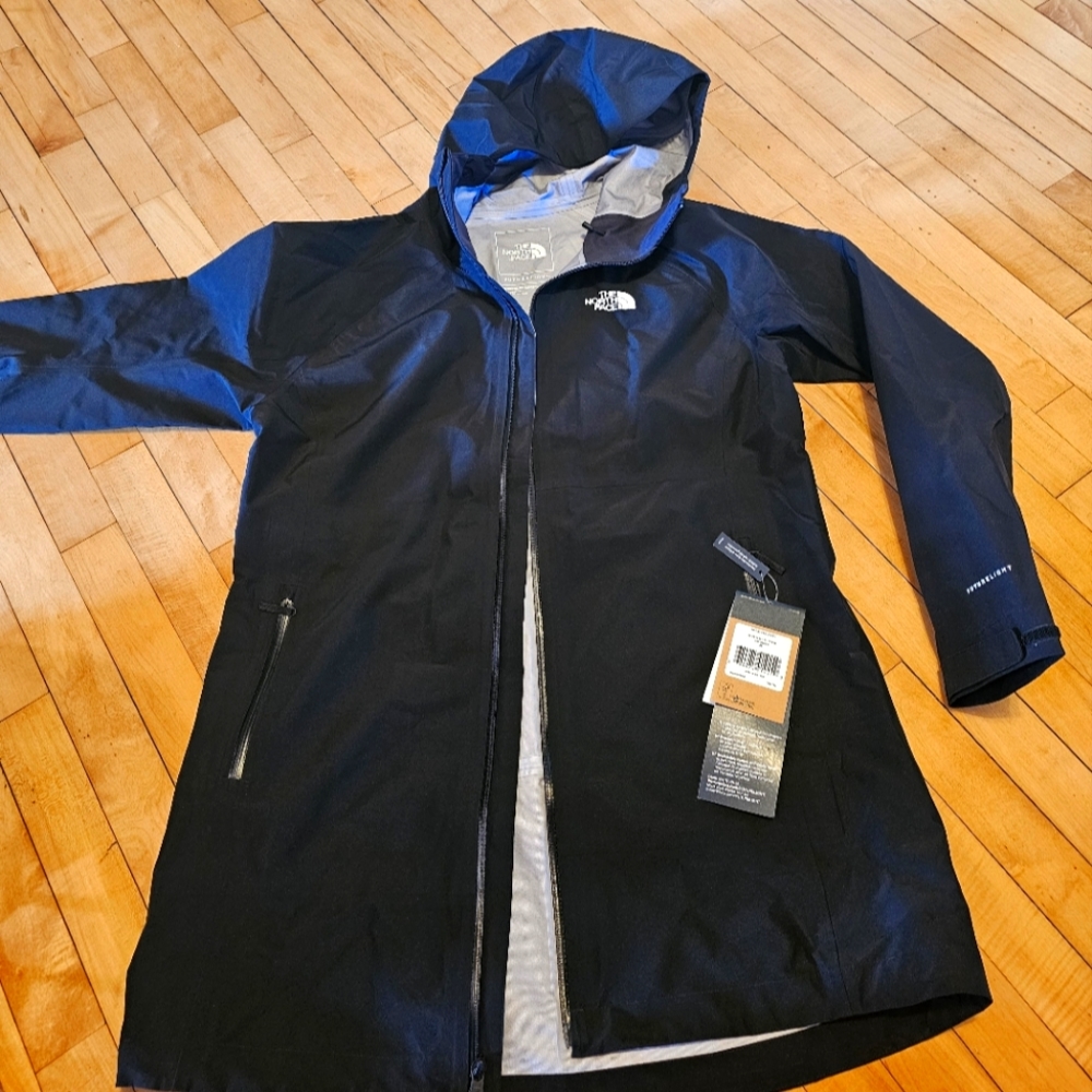 TNF women's parka length jacket